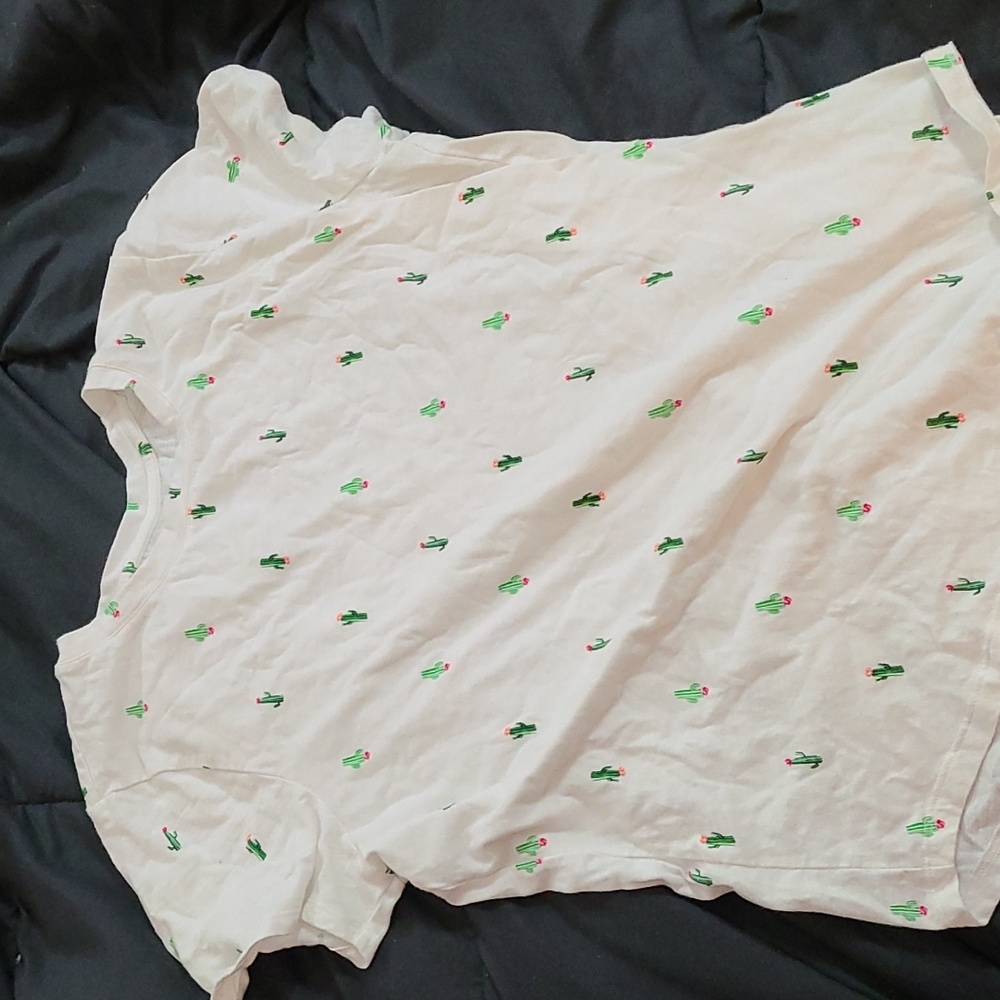 Old navy cacti short sleeve shirt